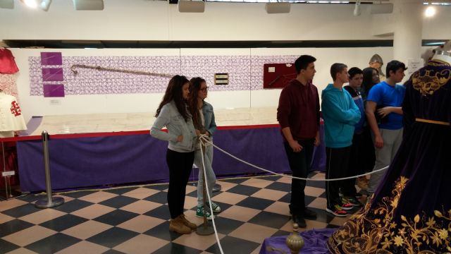 Inauguración de la exposicion, presentación del libro y visitas guiadas - 112